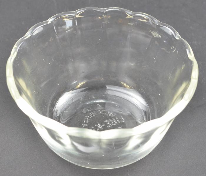 A Matching Set of 6-8 Oz Clear Glass Bubble Cups Heat Proof Fire King by  Anchor Hocking. Glass 375 